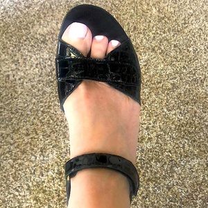 EUC 🌻 Helle Black Fashion Eudora Comfort Sandals